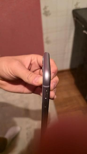 iphone 5g: IPhone 8, Б/у, 64 ГБ, Белый, 100 % — 6