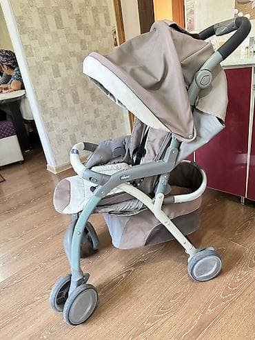 chic: Прогулочная коляска Chicco - Компактная складывающаяся конструкция — 4