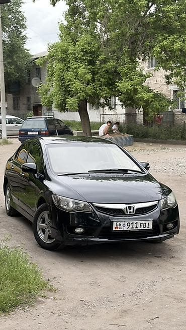 Продажа авто: Honda Civic: 2009 г., 1.3 л, Автомат, Бензин, Седан — 3