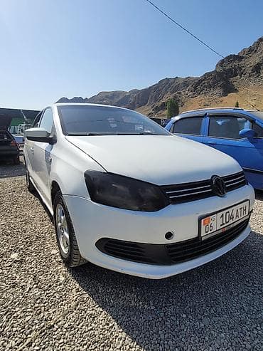 mini cooper: Volkswagen Polo: 2014 г., 1.6 л, Механика, Бензин, Седан — 2