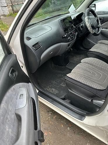 телешка на авто: Toyota Raum: 2000 г., 1.5 л, Автомат, Бензин, Хэтчбэк — 8