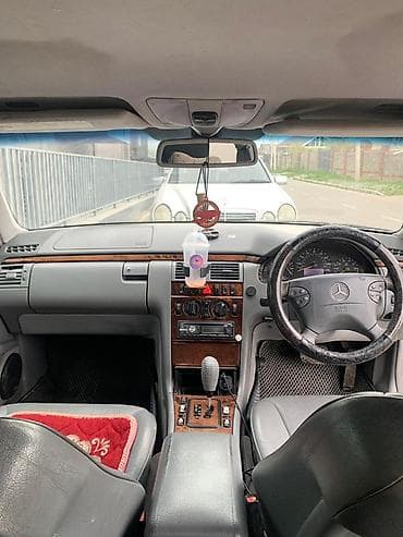 купить мерс с: Mercedes-Benz E-Class: 2002 г., 2 л, Автомат, Бензин, Седан — 7