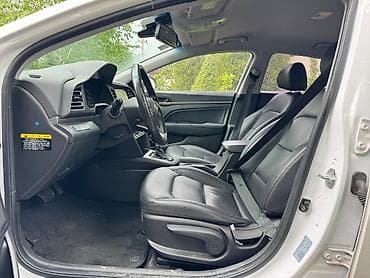 жд: Hyundai Avante: 2019 г., 1.6 л, Автомат, Бензин, Седан — 4