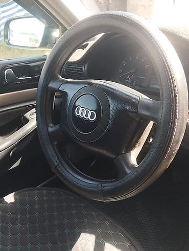 audu a4: Audi A4: 1999 г., 1.6 л, Механика, Бензин, Седан — 5