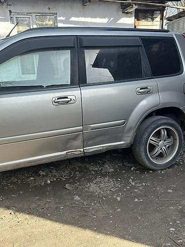 икс трейл: Nissan X-Trail: 2003 г., Бензин, Кроссовер — 1