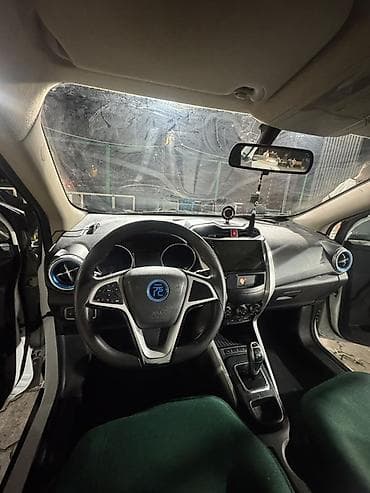 wuling mini ev: BYD Yuan: 2019 г., 1.5 л, Автомат, Электромобиль, Кроссовер — 5