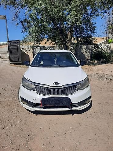 Kia Rio: 2015 г., 1.4 л, Автомат, Бензин, Седан