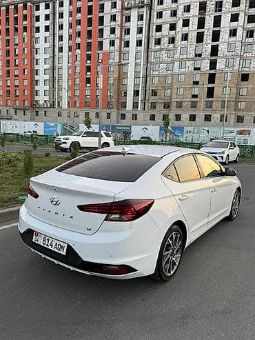 kia ev6: Hyundai Avante: 2019 г., 1.6 л, Автомат, Бензин, Седан — 5