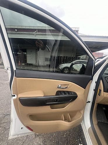 byd tang: Kia Carnival: 2019 г., 2.2 л, Автомат, Дизель, Минивэн — 10