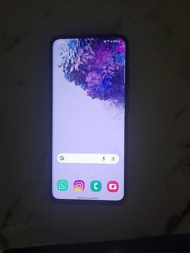 Ватсап номер: Samsung Galaxy S20 (серый) - Экран 6.2" Dynamic AMOLED