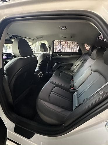 Продажа авто: Kia K5: 2020 г., 2 л, Автомат, Гибрид, Седан — 8