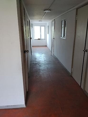 меняю на скот: Продаю дом 4-комнаты. с бизнесом . электричество,газ, канализация, 2 — 4