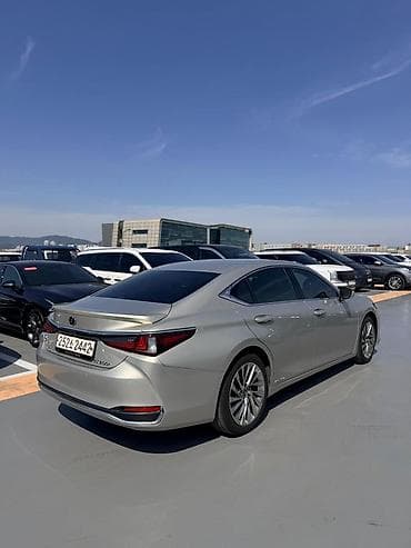 Lexus: Lexus ES: 2020 г., 2.5 л, Автомат, Гибрид, Седан — 3