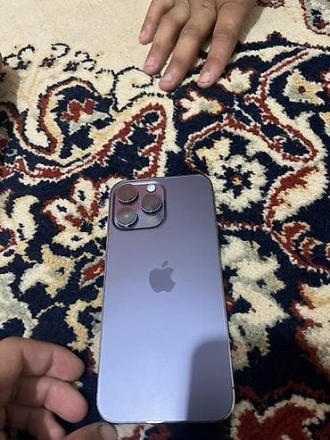 redmi 15 с: IPhone 14 Pro Max, Б/у, 256 ГБ, Deep Purple, Чехол, 77 % — 7