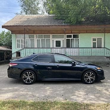 e2 byd: Toyota Camry: 2019 г., 2.5 л, Автомат, Бензин, Седан — 2
