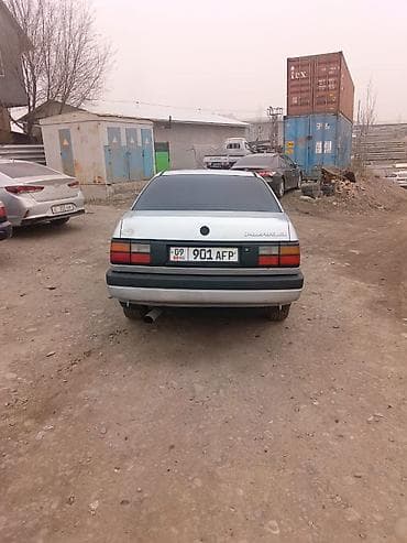 Volkswagen: Volkswagen Passat: 1989 г., 1.8 л, Механика, Бензин, Седан — 3
