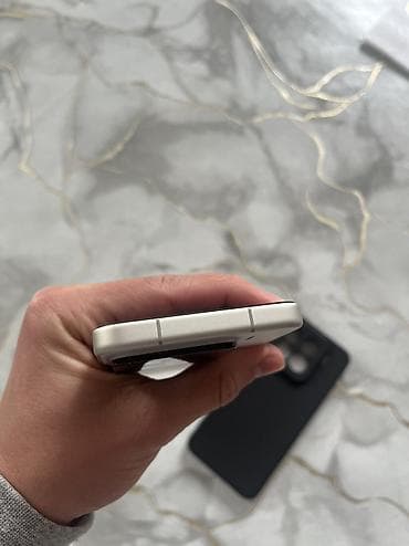 машина xiaomi: Xiaomi, 15, Б/у, 256 ГБ, цвет - Белый, 2 SIM — 3