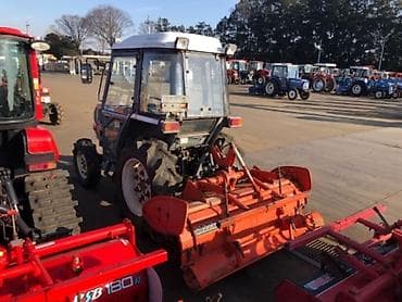 тракторго донголок: Продается японский трактор KUBOTA GL26 полный привод, дизельный в — 4