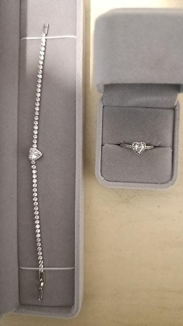 Свадебные платья: Набор украшений, Б/у, Цвет металла: Белый, Парный набор — 1