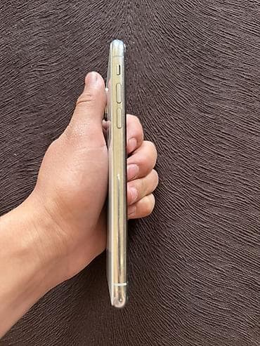 xiaomi 17: IPhone Xs, Б/у, 256 ГБ, Серебристый, Зарядное устройство, 100 % — 2