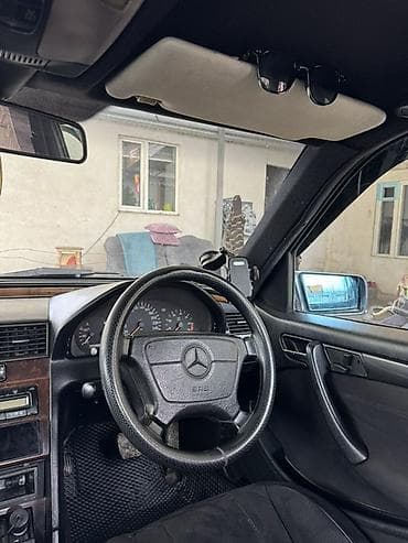 на w202: Mercedes-Benz C-Class: 1999 г., 2.4 л, Типтроник, Бензин, Седан — 10