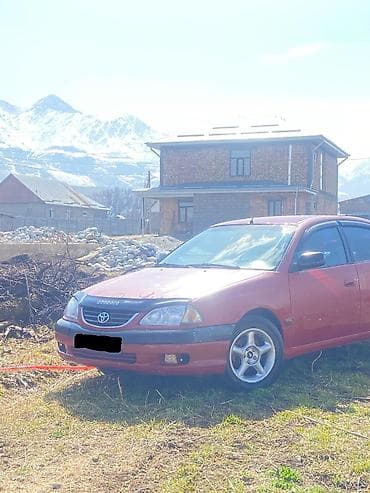 авенсис 99: Toyota Avensis: 2001 г., 1.8 л, Механика, Бензин, Лифтбек — 5