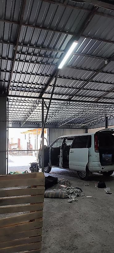 Районе Кулатова Сдается помещение Площадь: 200м2; 5 соток Внутри at lalafo.kg Районе Кулатова Сдается помещение Площадь: 200м2; 5 соток Внутри