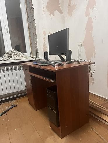 стол с полкой: Комплект офисной мебели, Полка, ДСП, цвет - Коричневый — 2