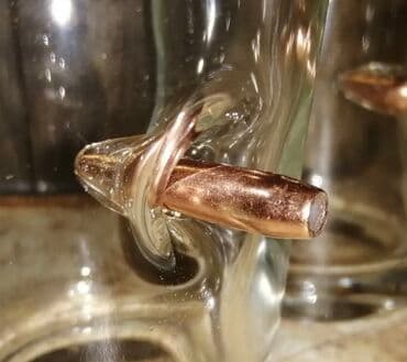 красочный пистолет: Набор рюмок с настоящими пулями Стопки 50 мл Длина 20 Высота 10 — 5