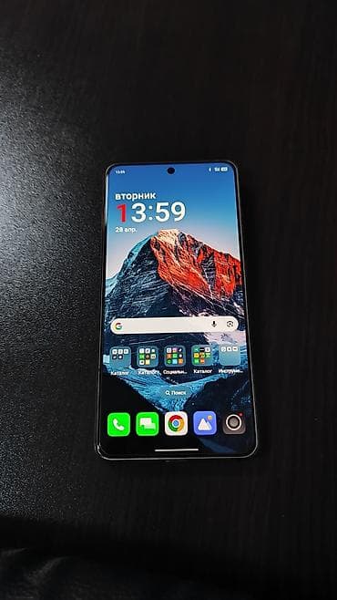 telefon iphone: OnePlus 13R, Б/у, 256 ГБ, цвет - Серебристый, 2 SIM — 2