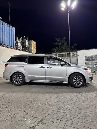 тыко: Kia Carnival: 2016 г., 2.2 л, Автомат, Дизель, Минивэн — 4
