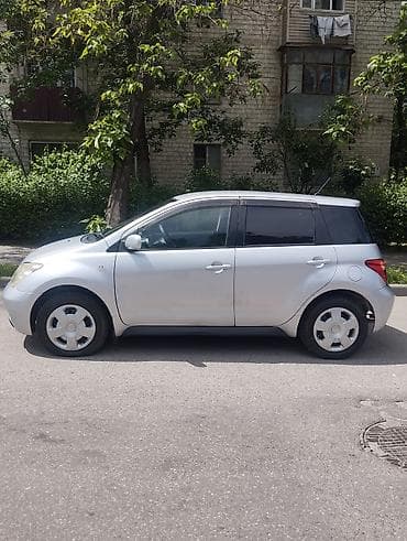 480000: Toyota Ist: 2003 г., 1.5 л, Автомат, Бензин, Хэтчбэк — 4