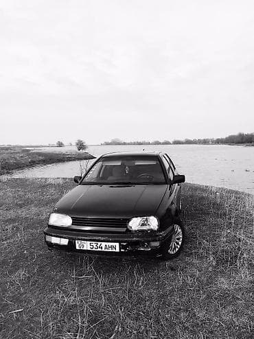 два авто: Volkswagen Eos: 1992 г., 1.8 л, Механика, Бензин — 3