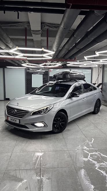 машина срочно: Hyundai Sonata: 2017 г., 2 л, Автомат, Бензин, Седан — 4