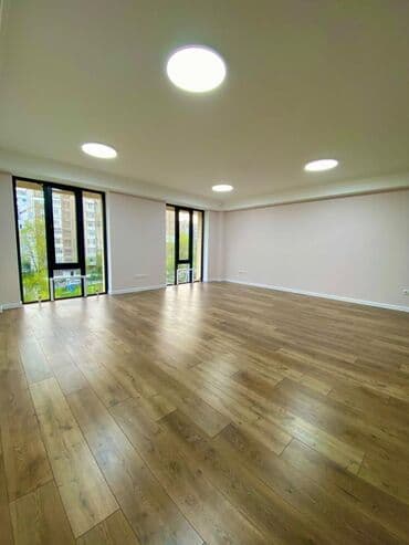 цены на недвижимость в бишкеке 2023: Сдаю Офис, 50 м², С отдельной кухней, С отдельным входом, С отдельным сан узлом — 1