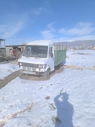 Легкий грузовик, Mercedes-Benz, Стандарт, 2 т, Б/у