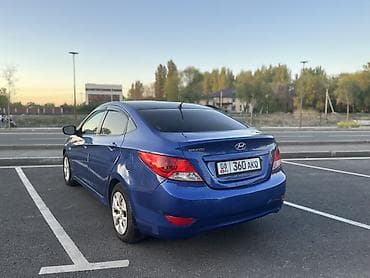 Hyundai Solaris: 2011 г., 1.6 л, Автомат, Бензин, Седан