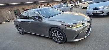 lexus ux: Lexus ES: 2019 г., Гибрид, Седан — 2