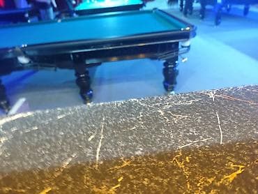 работа в игровом клубе: Требуется официантки и администраторы в бильярд. только девушки — 1