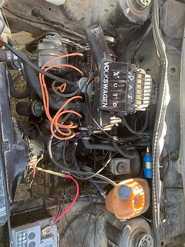 дверные карты гольф: Volkswagen Golf: 1987 г., 1.8 л, Ручные, Бензин, Хэтчбэк — 3