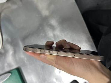 rebmi not 9: IPhone 16 Pro, Б/у, 256 ГБ, Desert Titanium, Защитное стекло, Чехол, Кабель, 99 % — 4