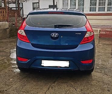 hyundai solaris 2011: Hyundai Solaris: 2011 г., 1.4 л, Ручные, Бензин, Хэтчбэк — 3