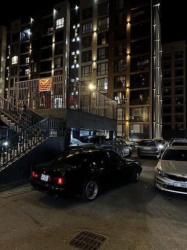 туманик е34: BMW 5 series: 1990 г., 2.5 л, Механика, Бензин, Седан — 4