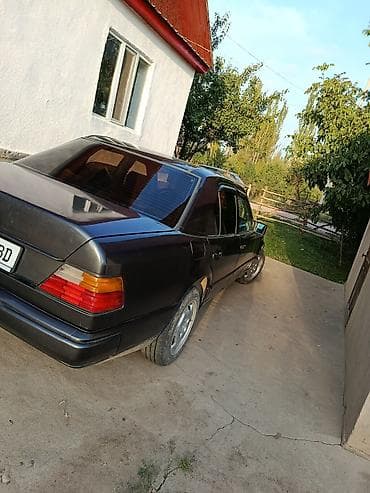 Mercedes-Benz W124: 1988 г., 2.3 л, Кол менен иштөөчү, Бензин, Седан — 3