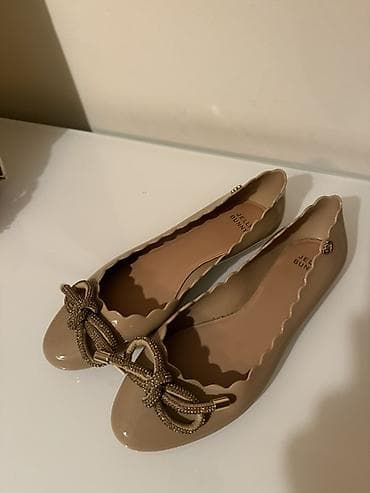 туфли кожаные: Размер: 39 • Состояние: НОВЫЕ • Цвет: бежевый / нюд • Материал: мягкий — 1