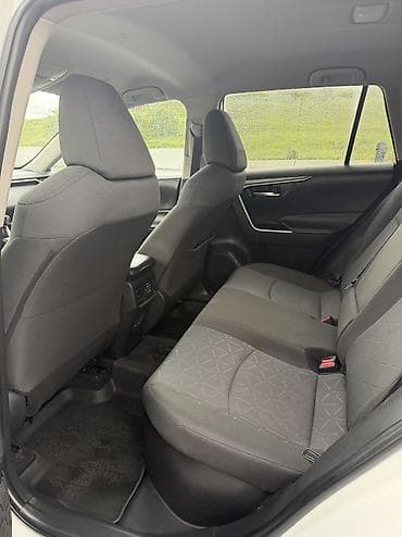 Toyota RAV4: 2023 г., 2.5 л, Автомат, Бензин, Жол тандабас — 9