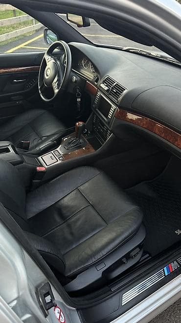 требует вложения: BMW 5 series: 2001 г., Автомат, Бензин, Седан — 5