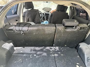 vitz platz: Toyota Yaris: 2008 г., 1.3 л, Механика, Бензин, Универсал — 5