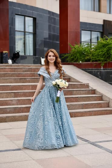 коктейльное платье синего цвета: Вечернее платье, Пышное, Длинная модель, Атлас, Без рукавов, Камни, Корсет, С пайетками, M — 1