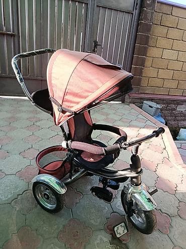 Детский трехколесный велосипед-коляска с родительской ручкой и